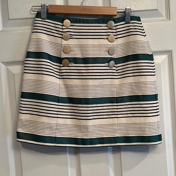 Hutch Dresses & Skirts - Hutch brand size 6 lined miniskirt